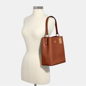 Coach Town bucket purse
